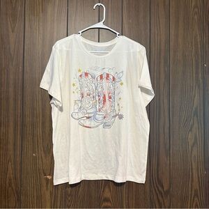 Fleurish Cream Cowboy Boot T-Shirt